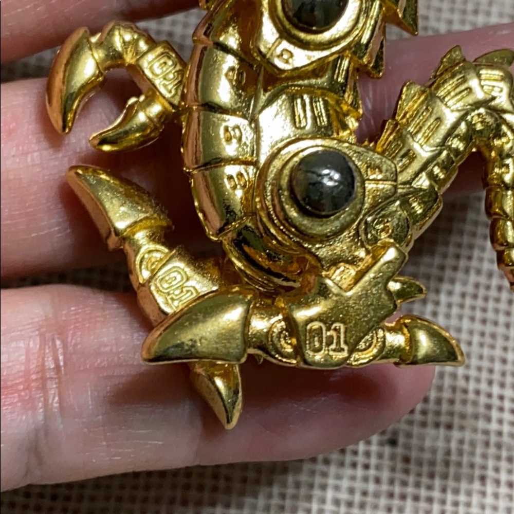 Dragon Keyring - image 7